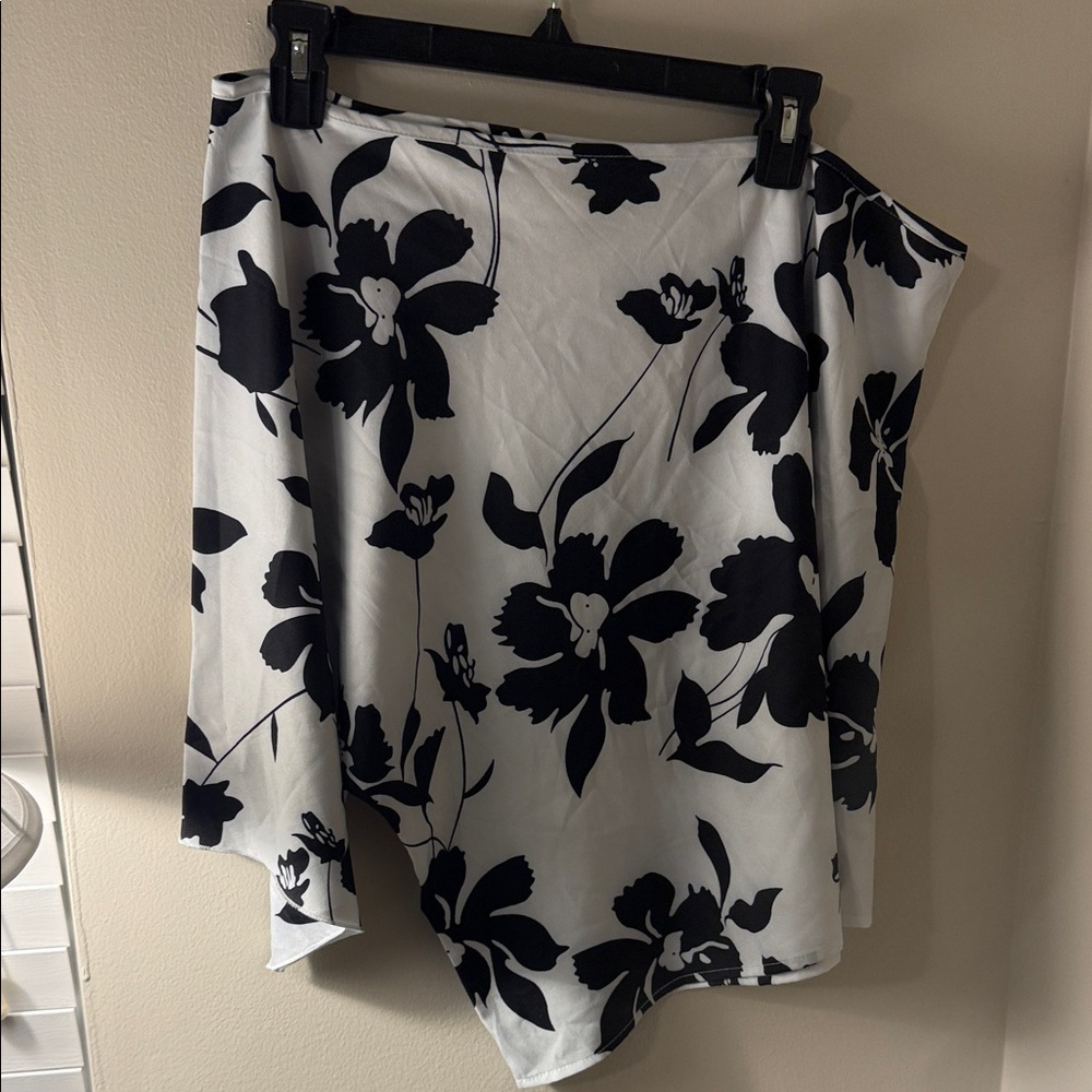 Floral Black and White Women's Skirt